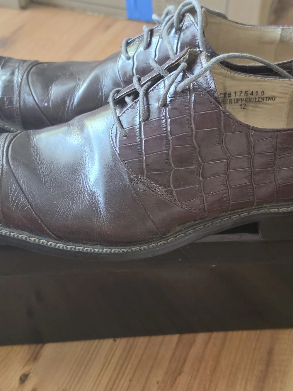 Giovanni Men's Brown Leather Dress Shoes